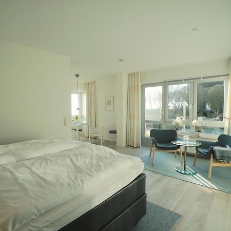 Ferienwohnung Strandhuepfer - Direkt Am Meer Eckernfoerde Ngoại thất bức ảnh