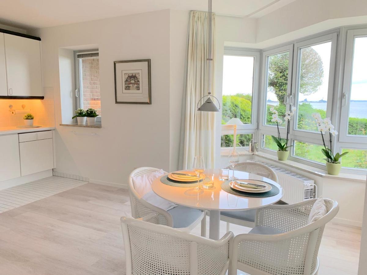 Ferienwohnung Strandhuepfer - Direkt Am Meer Eckernfoerde Ngoại thất bức ảnh